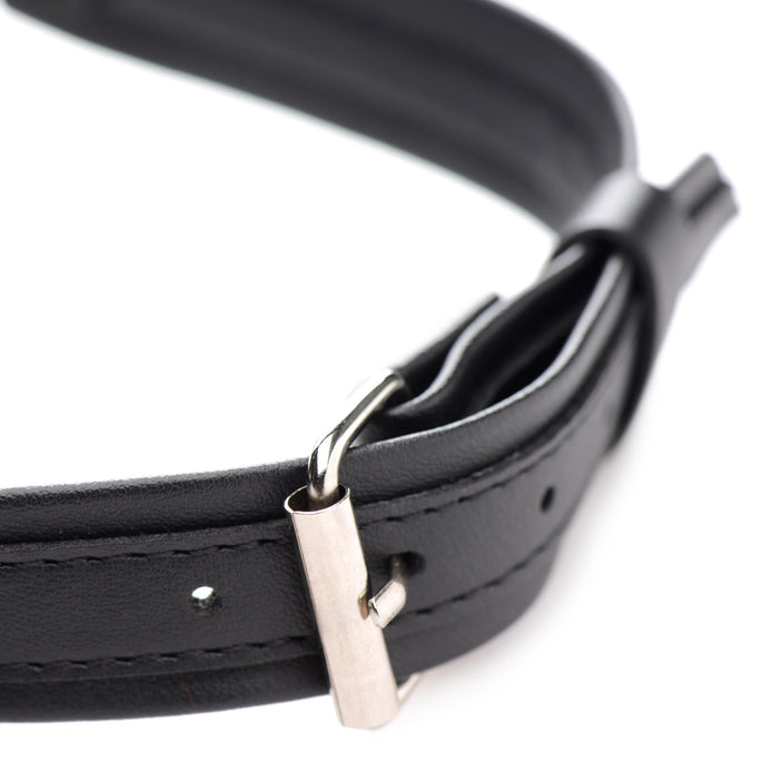 Strict Leather Locking Heart Collar